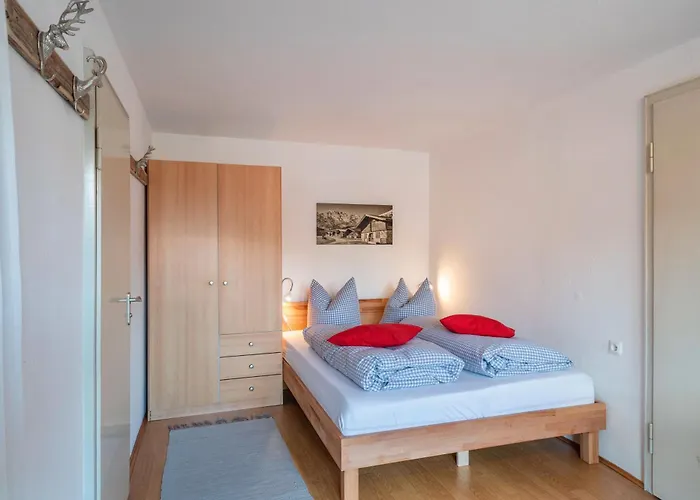 Appartement Haus Latschenhang 3 Soiernblick Mittenwald